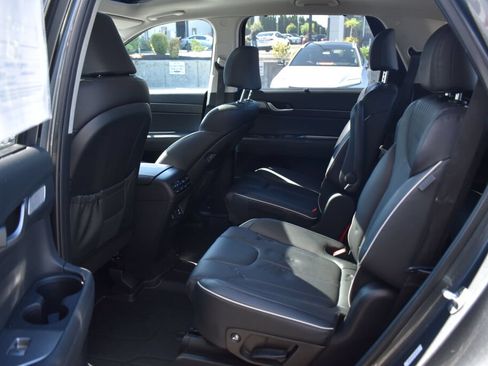 Used 2023 Hyundai Palisade Limited AWD/4WD image 21
