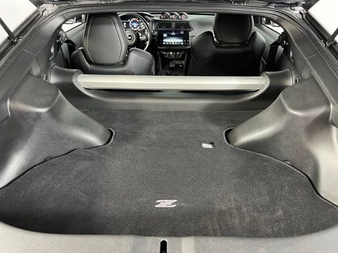 Used 2025 Nissan Z Performance w/ Floor Mat Package image 30