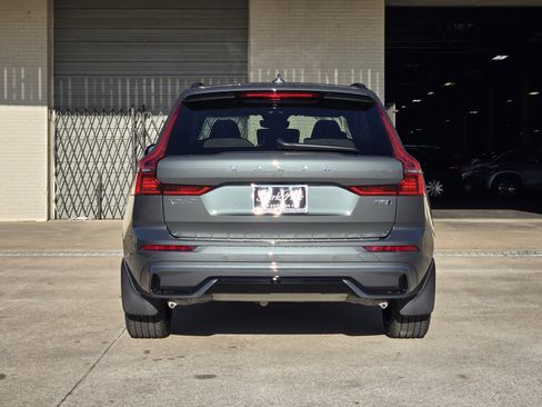 New 2026 Volvo XC60 B5 Ultra w/ Climate Package image 8