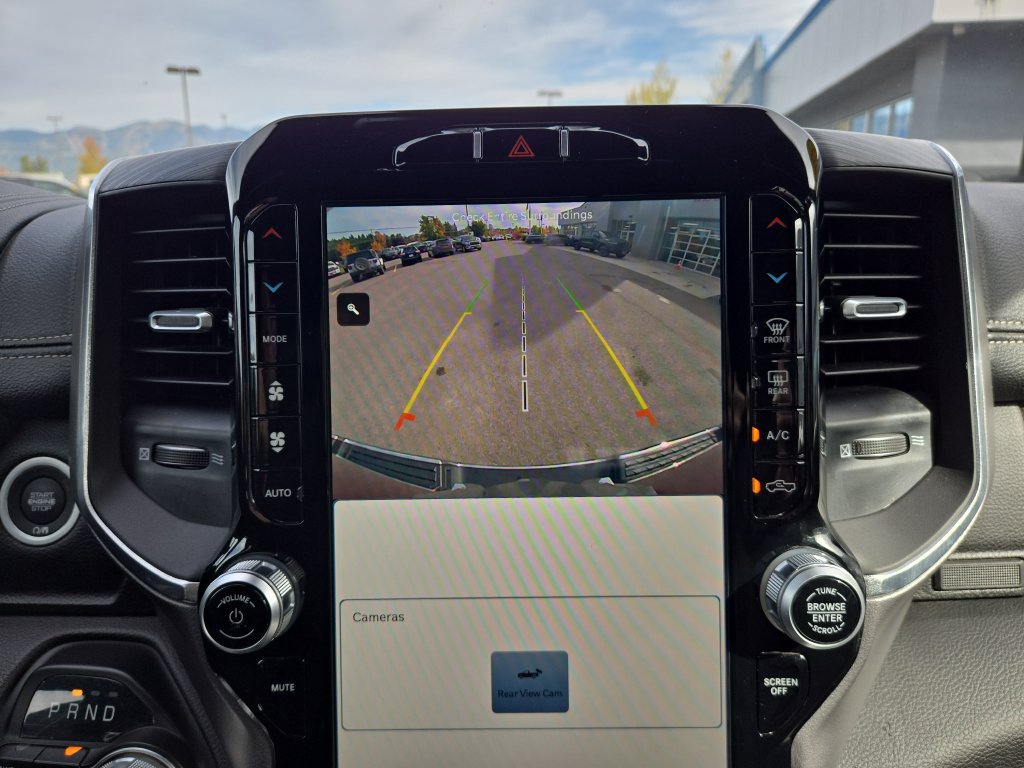 Used 2023 RAM 1500 Laramie AWD/4WD image 25