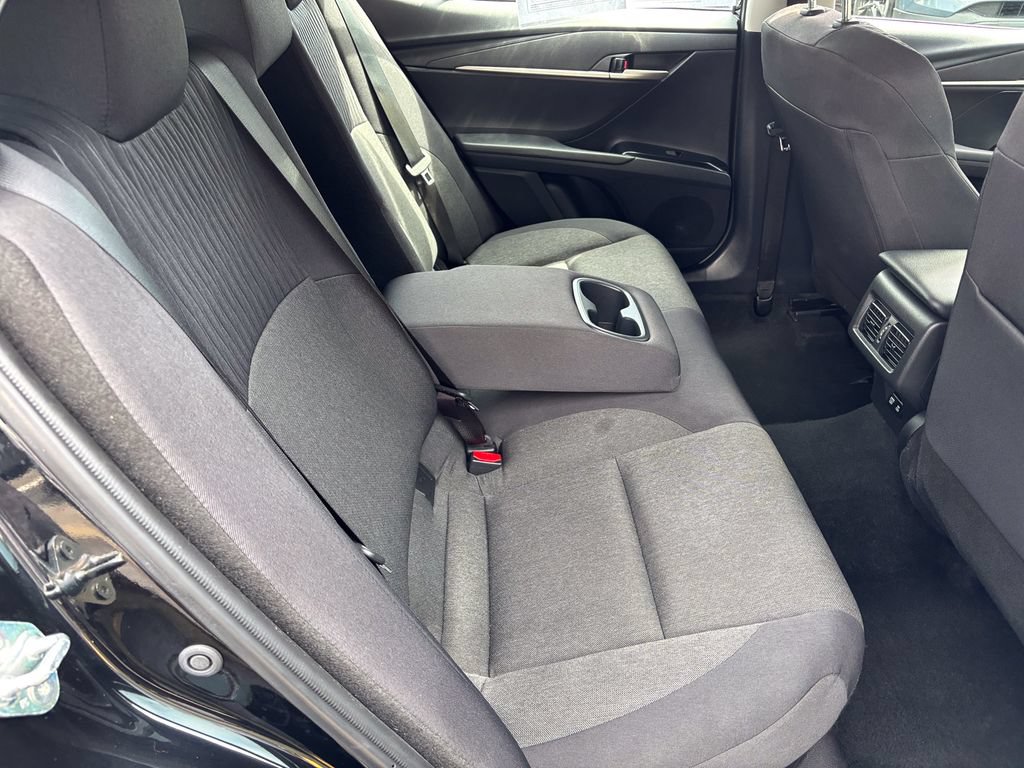 Used 2025 Toyota Camry LE FWD image 39