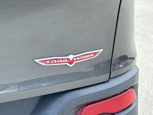 Used 2014 Jeep Cherokee Trailhawk w/ Technology Group image 32