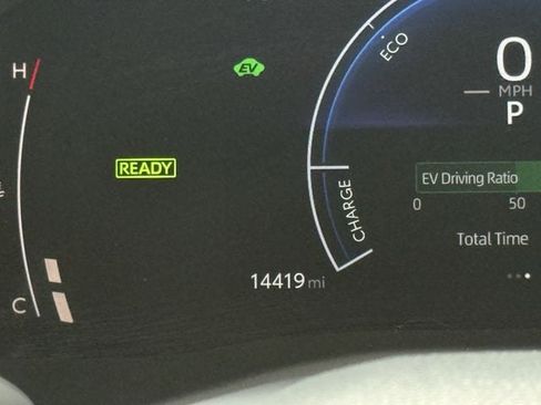 Used 2026 Toyota Camry LE FWD image 16