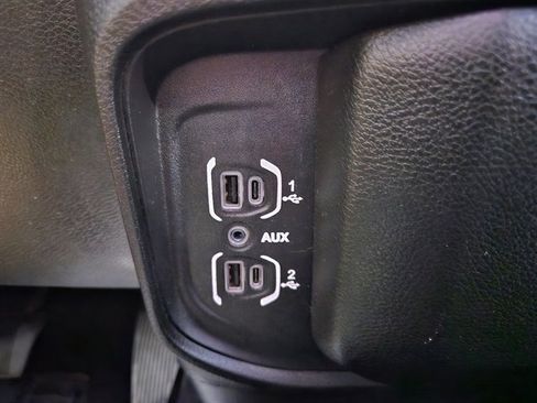 Used 2021 RAM 2500 Big Horn image 34