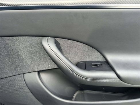 Used 2021 Tesla Model S Plaid image 26