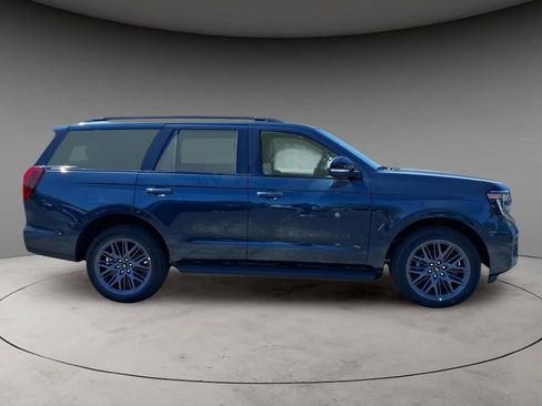 New 2026 Ford Expedition Platinum AWD/4WD image 10