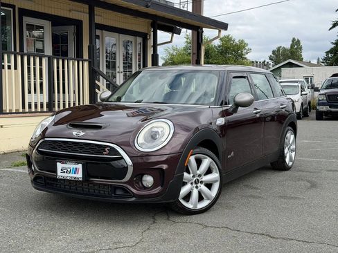 Used 2017 MINI Cooper Clubman S AWD/4WD image 1