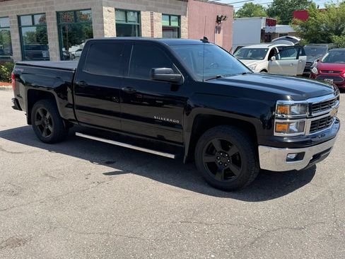 Used 2015 Chevrolet Silverado 1500 LT w/ LT Convenience Package AWD/4WD image 7