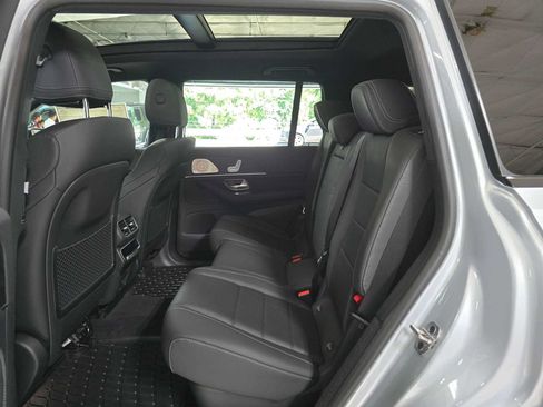 Used 2026 Mercedes-Benz GLS 450 4MATIC image 16