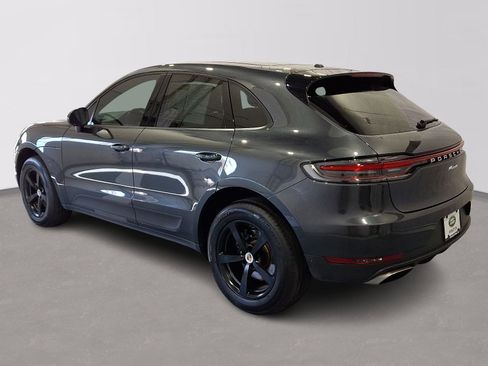 Used 2021 Porsche Macan image 2