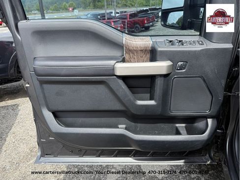 Used 2017 Ford F250 Lariat w/ Lariat Ultimate Package AWD/4WD image 21