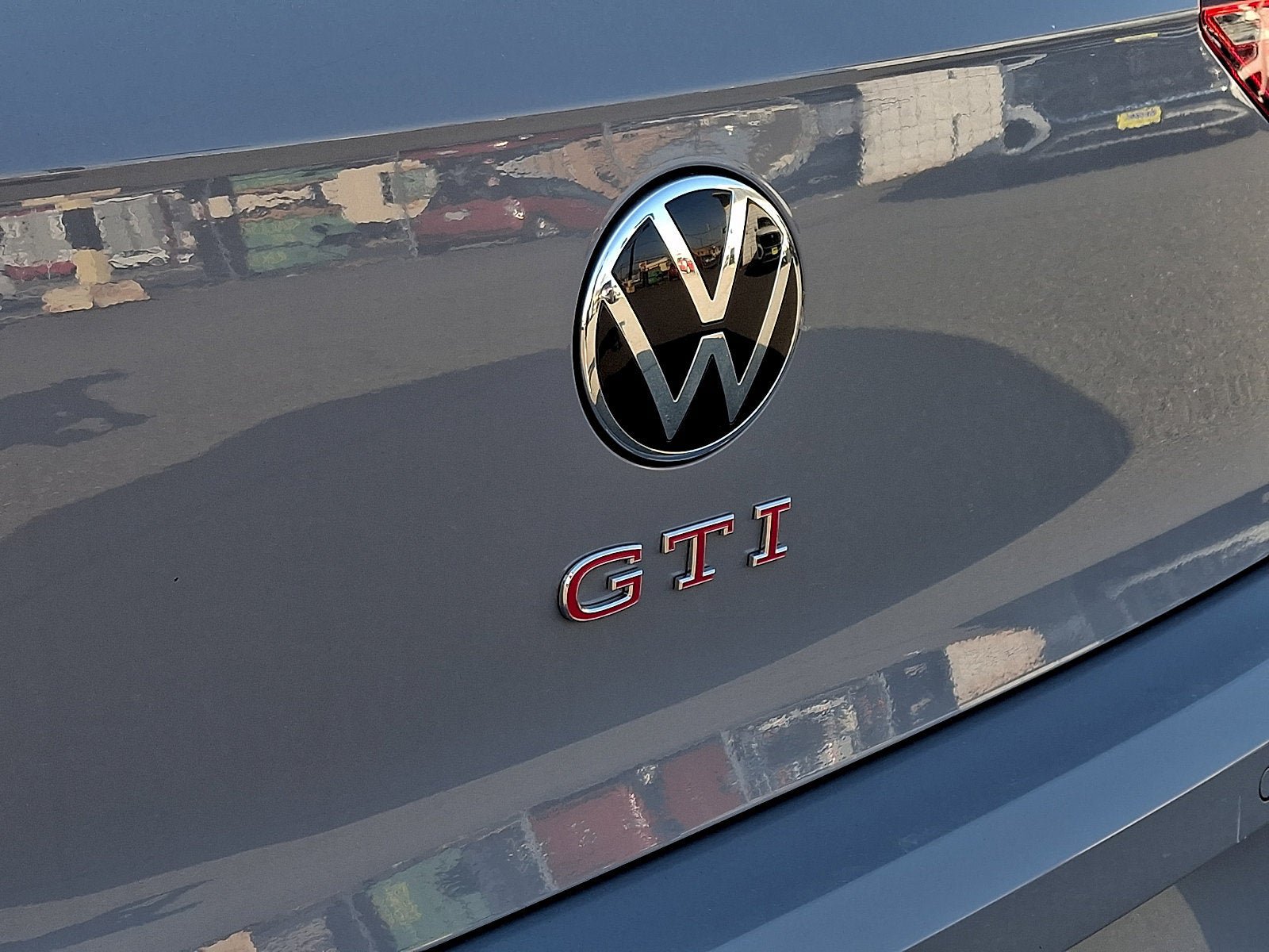 New 2026 Volkswagen GTI SE FWD image 15