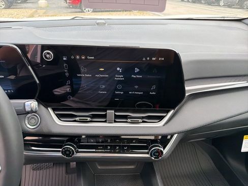 New 2026 Chevrolet Equinox LT FWD image 24