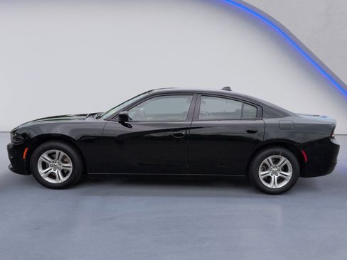 Used 2023 Dodge Charger SXT RWD image 5