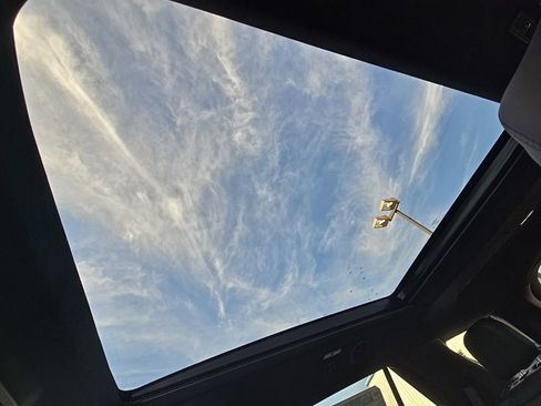 New 2026 Ford Explorer Platinum image 36