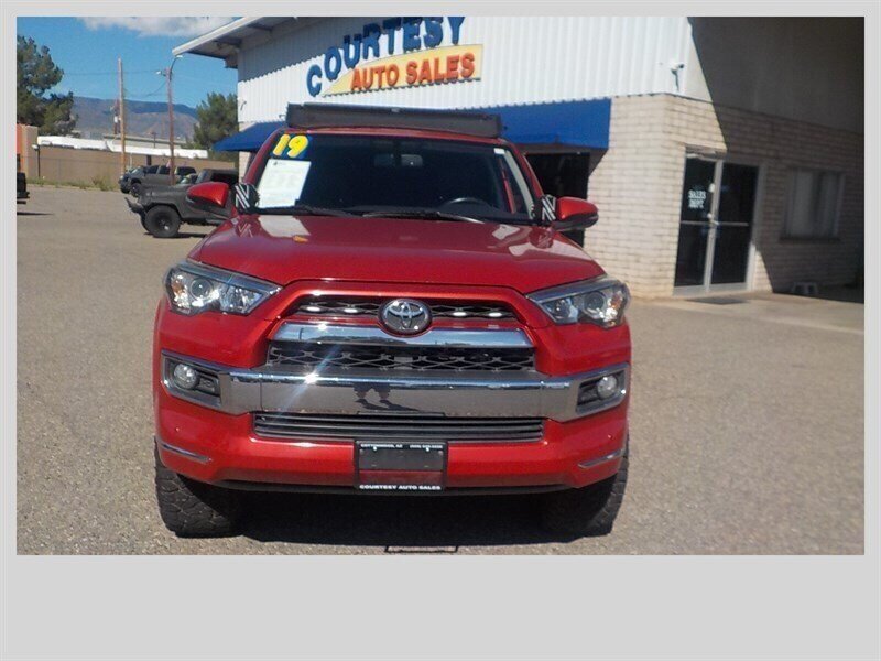 Used 2019 Toyota 4Runner Limited AWD/4WD image 15