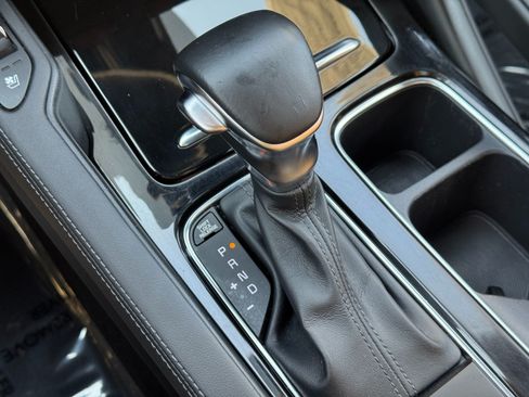 Used 2020 Kia Telluride SX w/ Towing Package FWD image 30