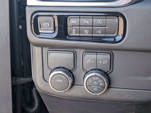 New 2026 GMC Yukon XL Denali w/ Sun & Power Step Package RWD image 18