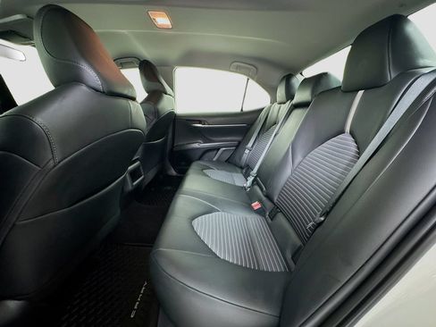 Used 2024 Toyota Camry SE FWD image 21