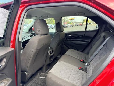 Used 2023 Chevrolet Equinox LT AWD/4WD image 12