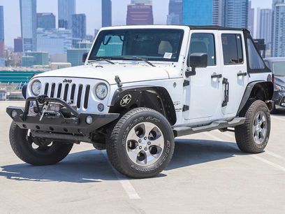 Used 2017 Jeep Wrangler Unlimited Sahara w/ Connectivity Group