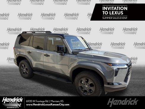 Used 2024 Lexus GX 550 AWD/4WD image 1