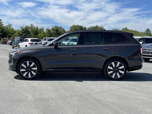 New 2025 Volvo EX90 Plus w/ Protection Package Premier image 22