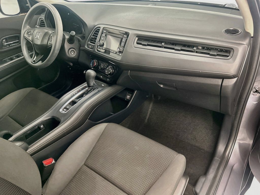 Used 2019 Honda HR-V LX image 15