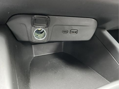 Used 2024 Chevrolet Trax RS w/ Driver Confidence Package FWD image 29