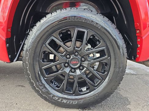 Used 2022 Toyota Tundra SR5 w/ TRD Sport Package image 31