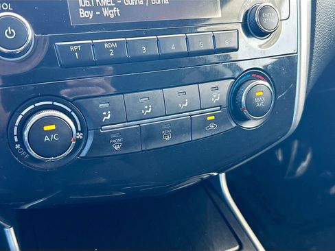 Used 2014 Nissan Altima 2.5 S w/ Sport Value Package FWD image 15