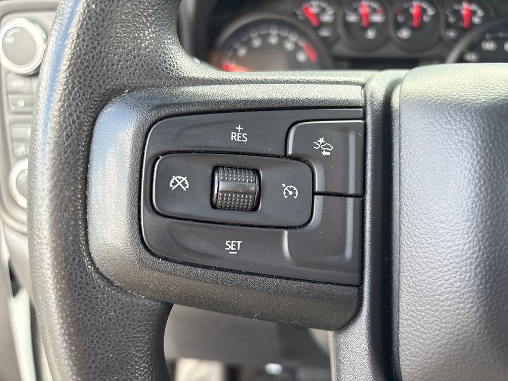 Used 2023 GMC Sierra 1500 Pro w/ Pro Value Package AWD/4WD image 11