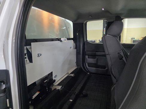 Used 2022 Ford F150 XL w/ Equipment Group 101A High RWD image 23