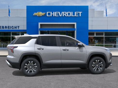 New 2026 Chevrolet Equinox LT w/ Convenience Package II FWD image 29