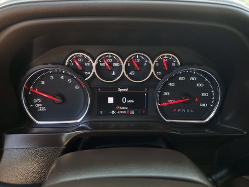 Used 2021 Chevrolet Silverado 1500 LTZ w/ Safety Package II AWD/4WD image 33