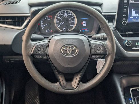 Used 2020 Toyota Corolla LE FWD image 14