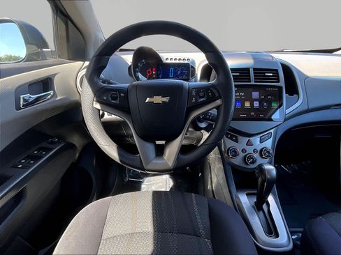 Used 2013 Chevrolet Sonic LT FWD image 8