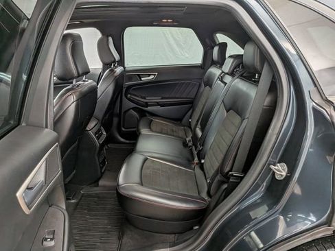 Certified 2023 Ford Edge ST-Line image 17