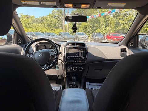 Used 2020 Mitsubishi Outlander Sport Black Edition FWD image 22