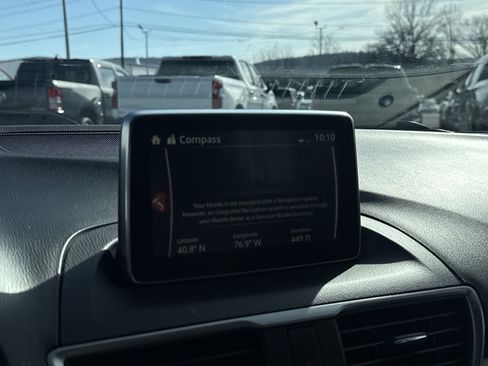 Used 2015 MAZDA MAZDA3 i Touring w/ Technology Package image 25