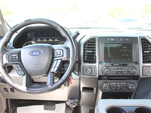 Used 2018 Ford F150 XLT w/ Equipment Group 302A Luxury AWD/4WD image 25