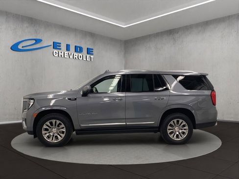 Used 2022 GMC Yukon Denali w/ Max Trailering Package image 8