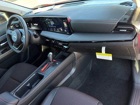 New 2026 Nissan Kicks SR image 8