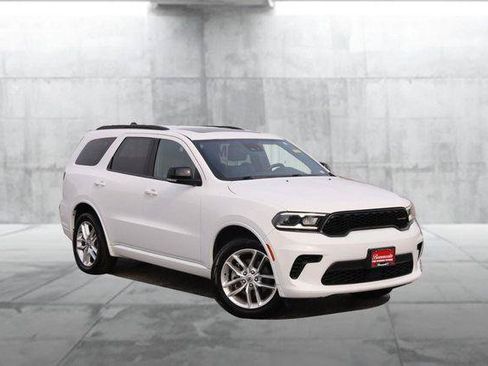 Used 2024 Dodge Durango GT AWD/4WD image 2
