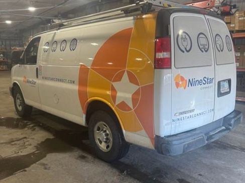 Used 2019 Chevrolet Express 2500 w/ Driver Convenience Package image 2