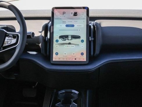 New 2025 Volvo EX30 Plus w/ Protection Package Premier image 15