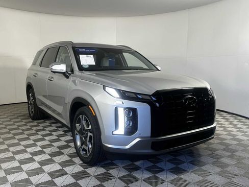 Used 2025 Hyundai Palisade SEL image 1