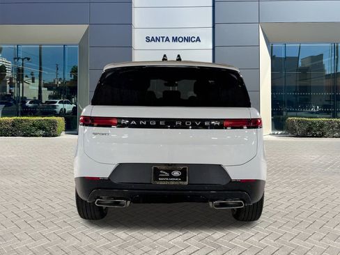 New 2025 Land Rover Range Rover Sport image 8