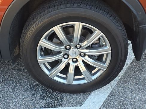 Used 2020 Cadillac XT4 Premium Luxury image 9