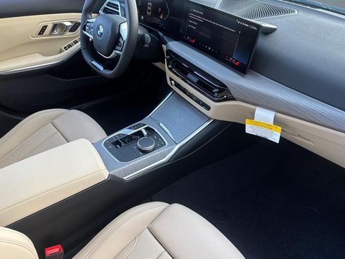 Used 2026 BMW 330i Sedan w/ Premium Package RWD image 27
